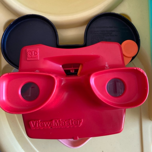 Vintage Mickey Mouse Viewfinder. Good condition. No discs. - Picture 2 of 3